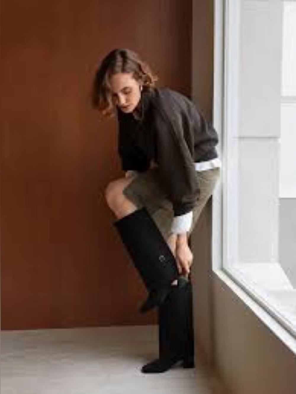 Vivaia Knitted Sleeve Leg Warmers Black